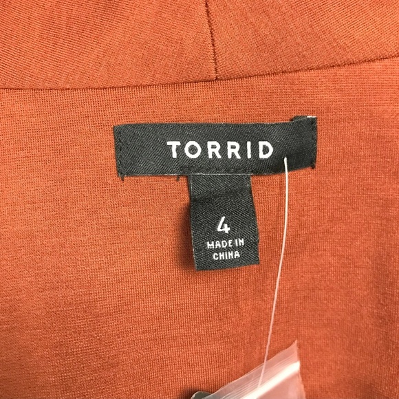 Torrid Lightweight Ponte Longline Blazer - New! - Size 26 (4) - Picture 5 of 5